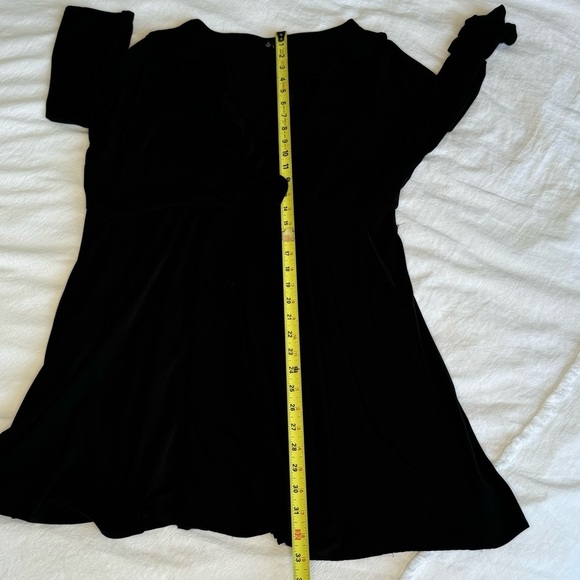 torrid baby doll black empire waist dress preppy sexy ruffled V neck flattering - Picture 13 of 16
